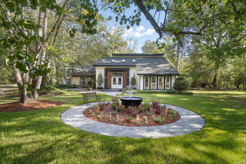 73246 MILITARY Road