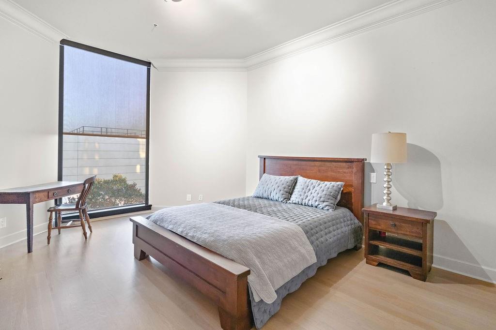 600 PORT OF ORLEANS Place 3B