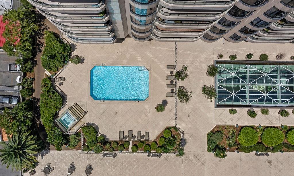 600 PORT OF ORLEANS Place 3B