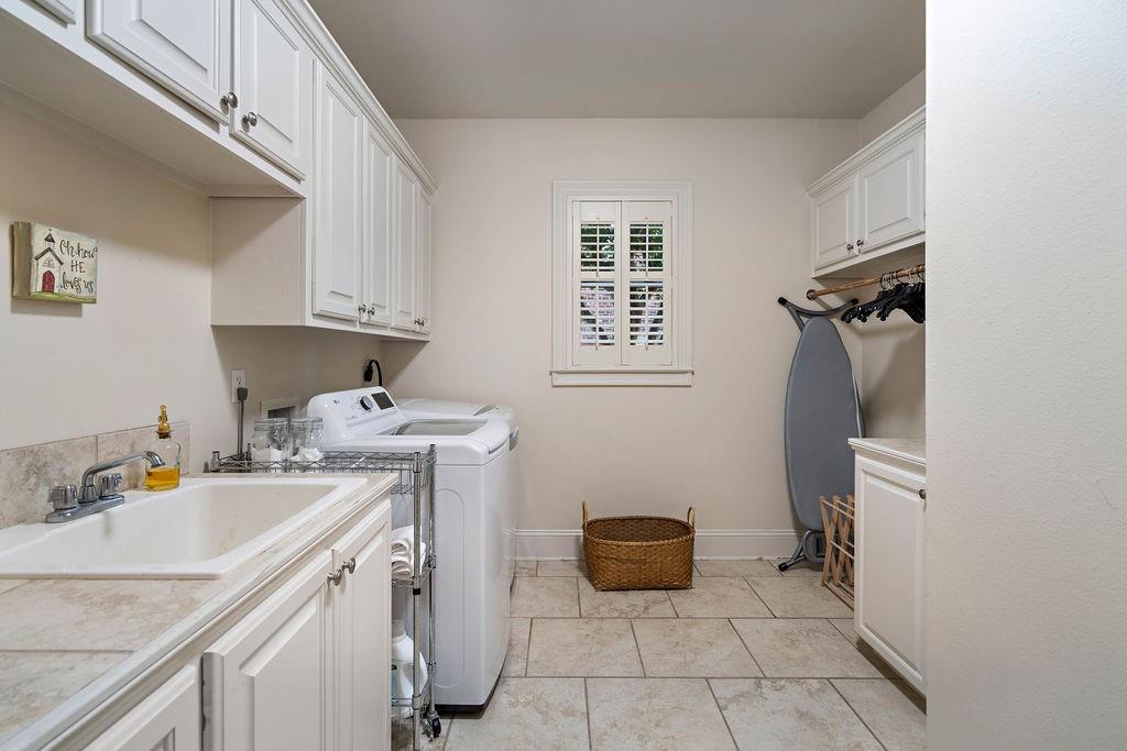 445 PENCARROW Circle