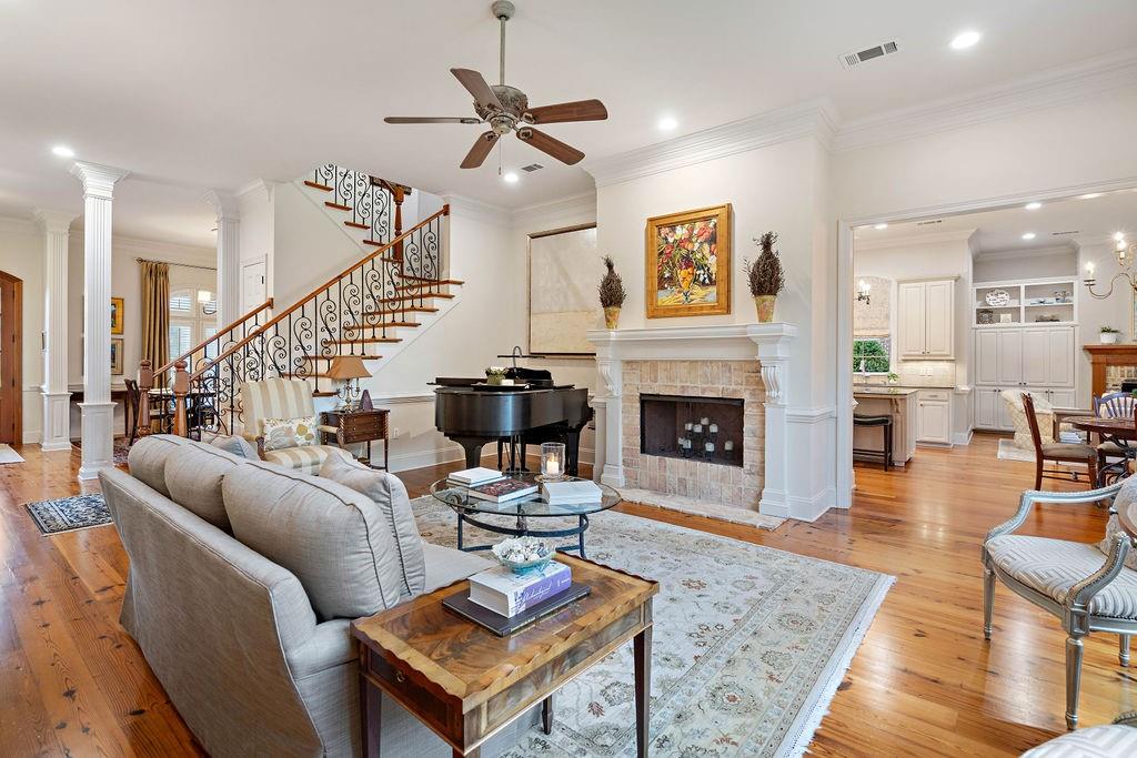 445 PENCARROW Circle