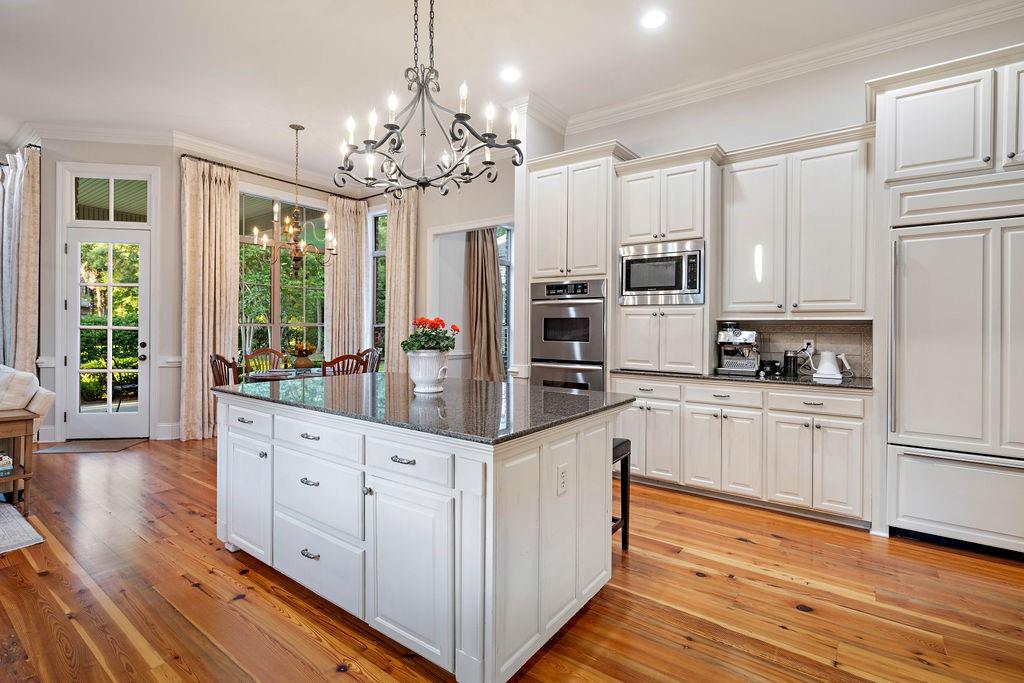 445 PENCARROW Circle