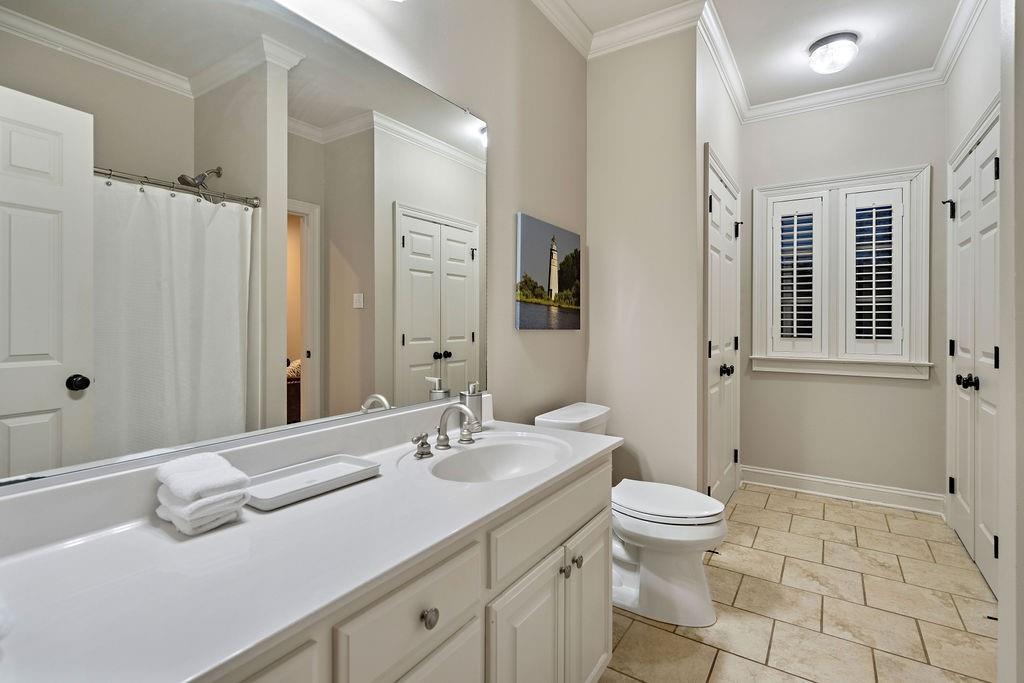 445 PENCARROW Circle