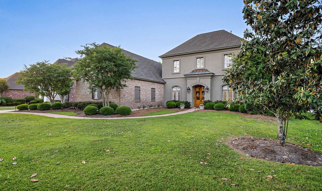 445 PENCARROW Circle