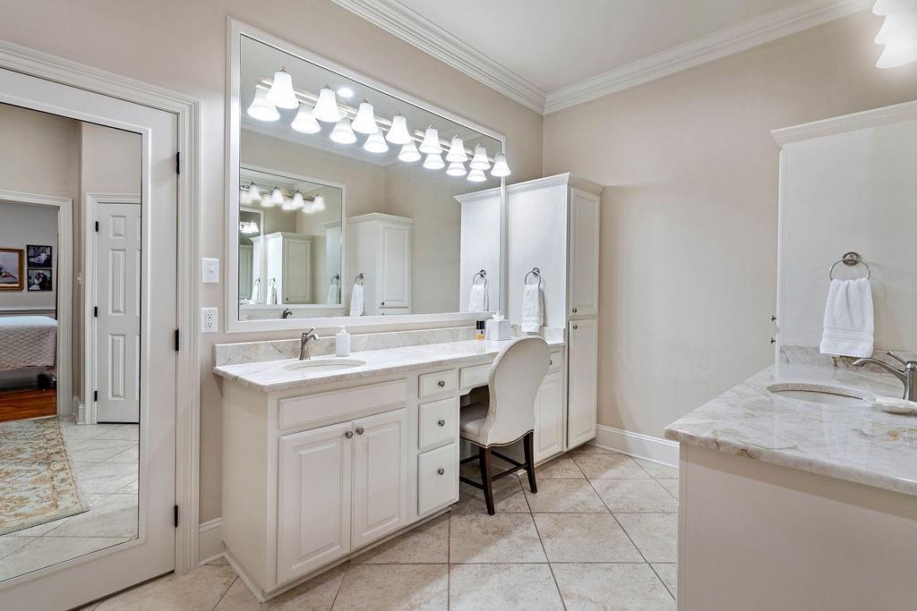 445 PENCARROW Circle