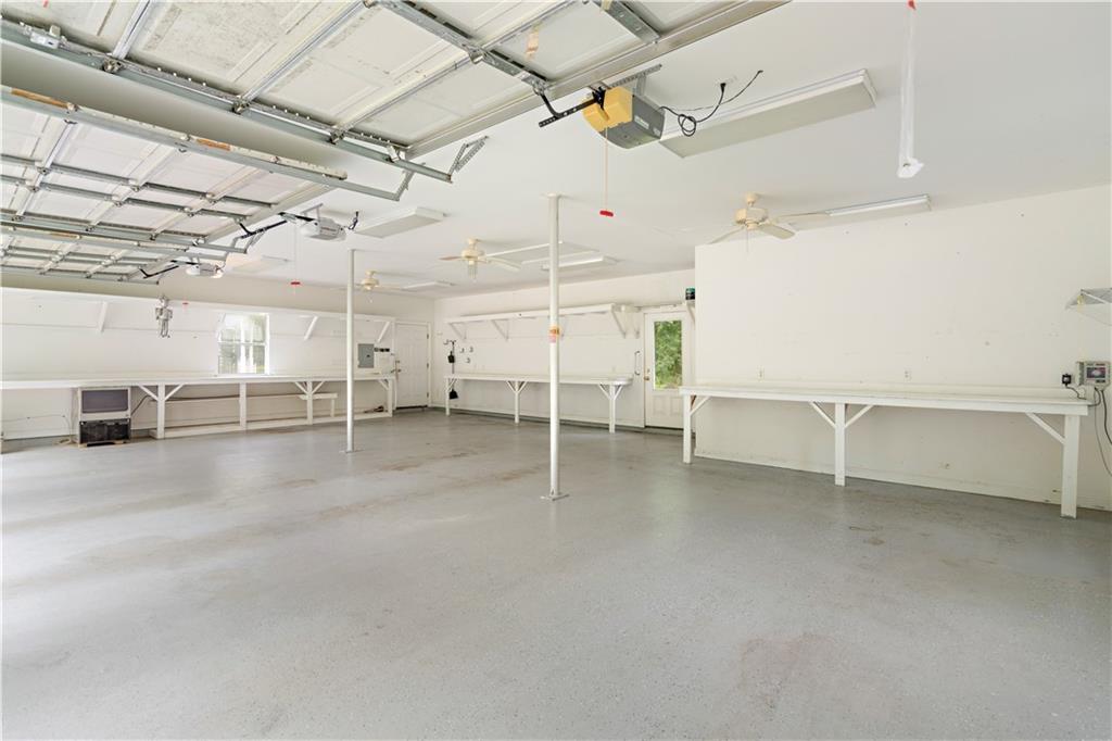 15 BRADY ISLAND Lane