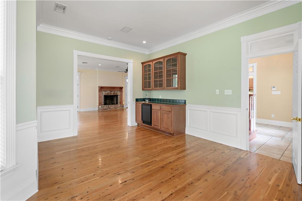 15 BRADY ISLAND Lane