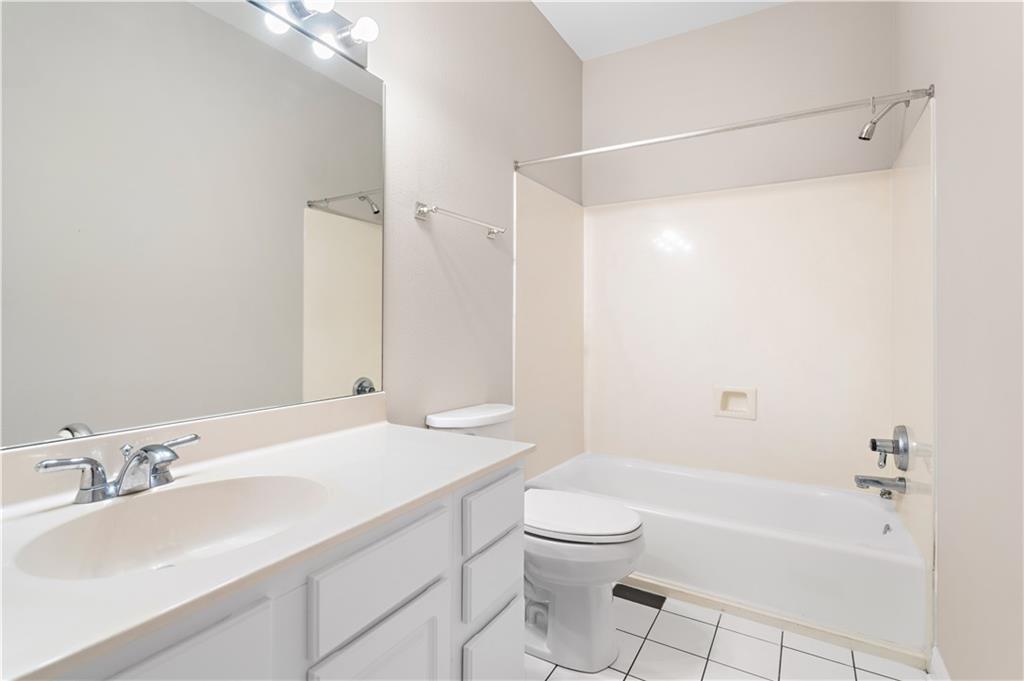 15 BRADY ISLAND Lane