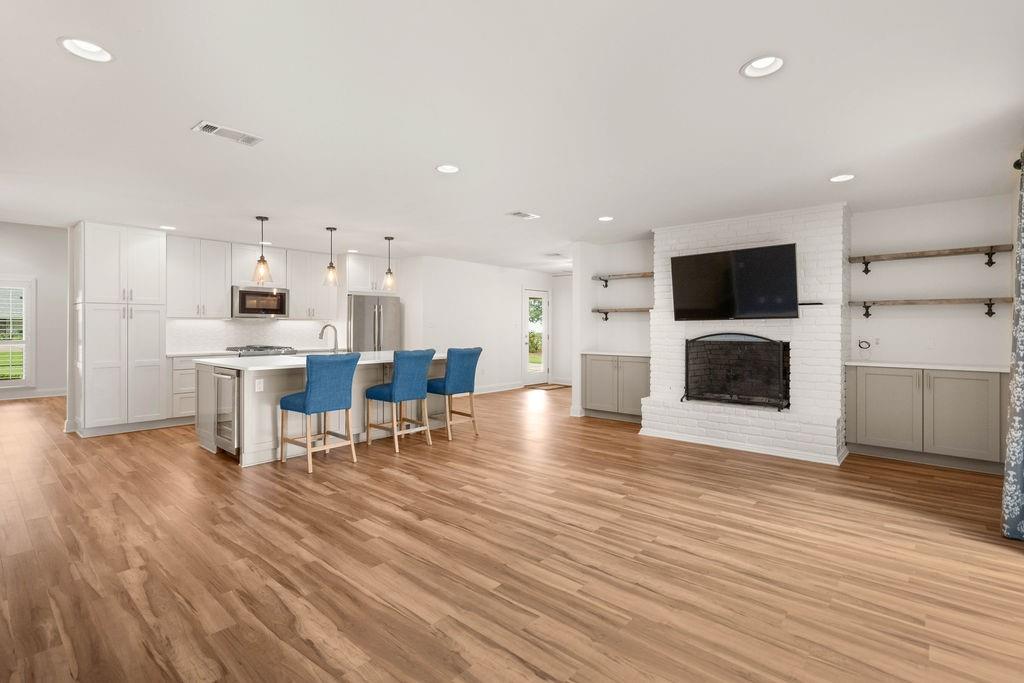12 CARDINAL Road
