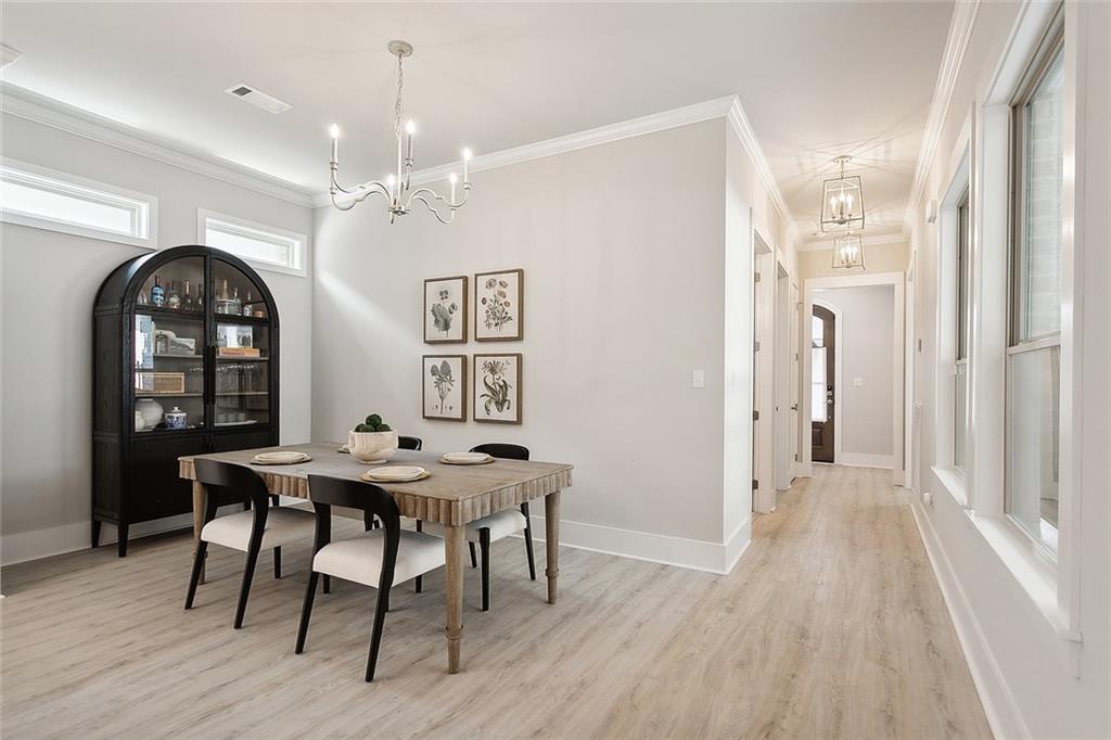 709 RUE COURTNEY None