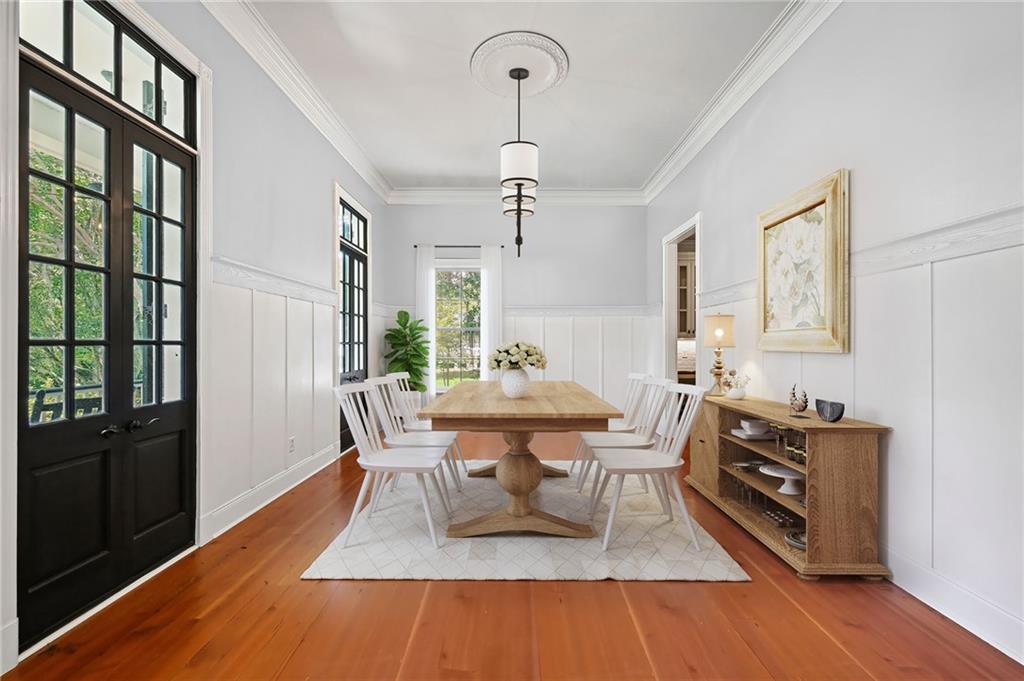 429 SCOTCHPINE Drive