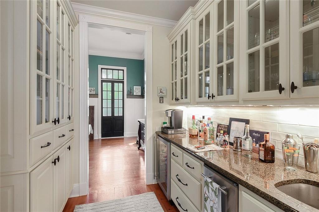 429 SCOTCHPINE Drive