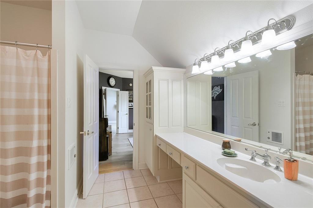 429 SCOTCHPINE Drive