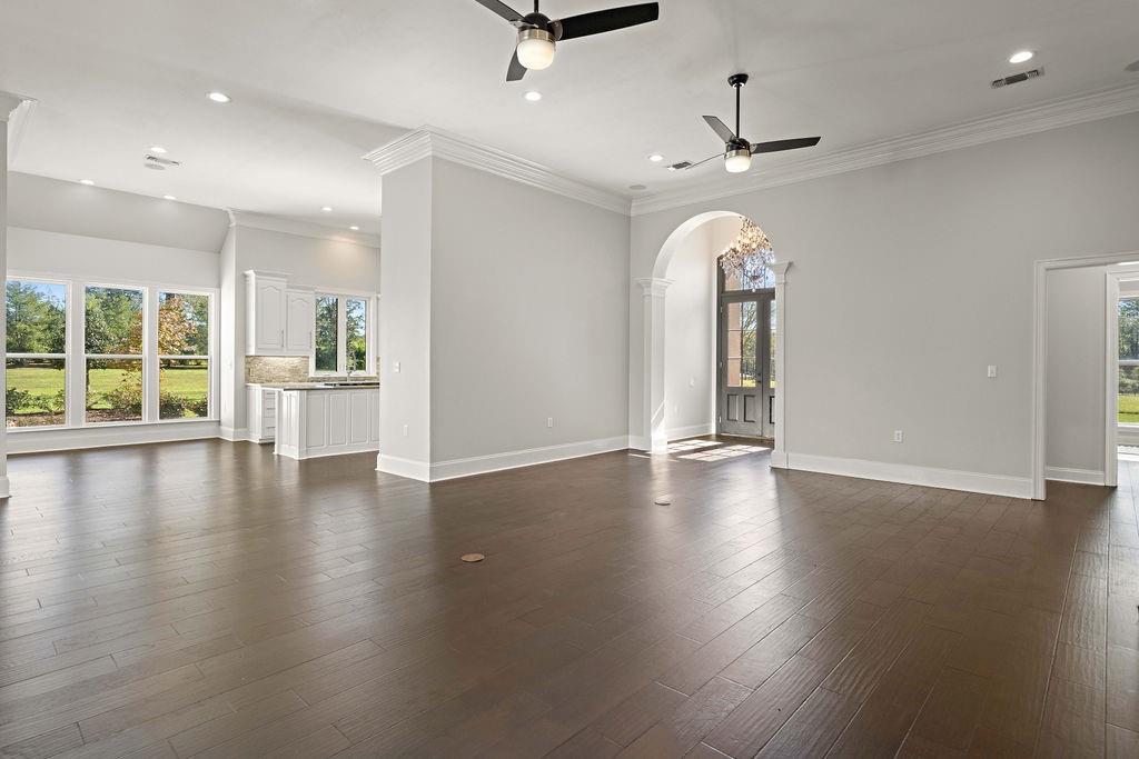 18261 HIGHWAY 10 Highway