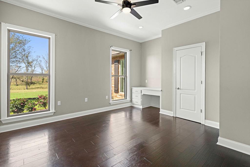 18261 HIGHWAY 10 Highway