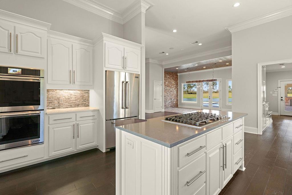 18261 HIGHWAY 10 Highway