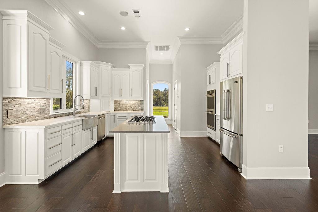 18261 HIGHWAY 10 Highway