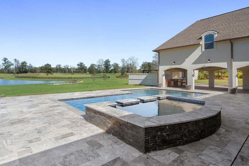 18261 HIGHWAY 10 Highway