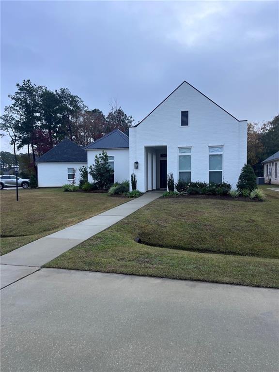 20162 BRENTWOOD Drive