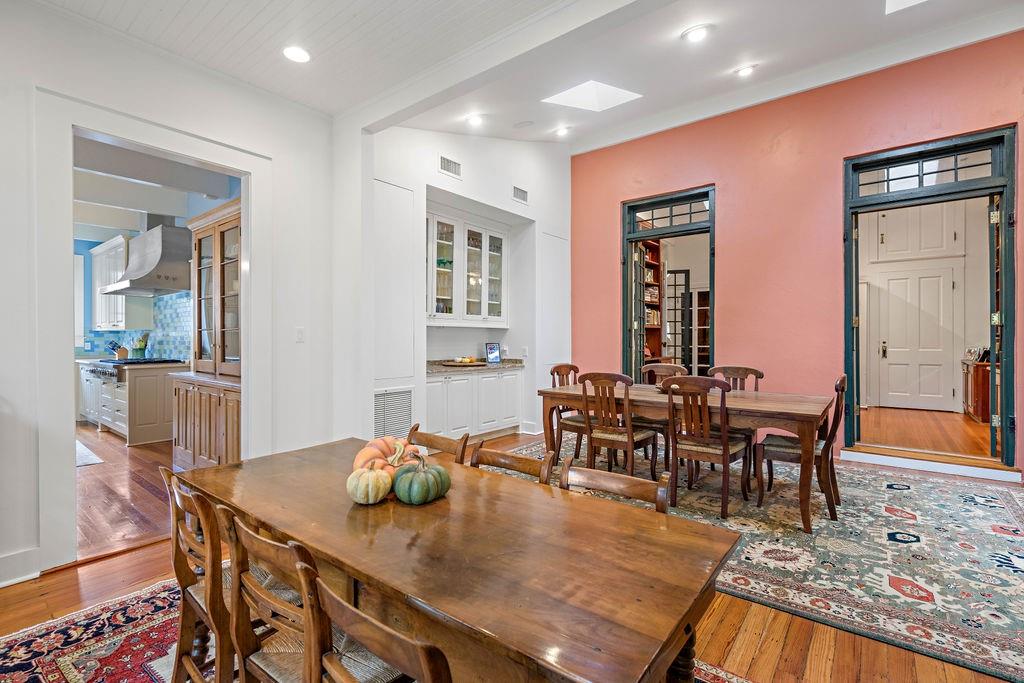 70511 RIVERSIDE Drive