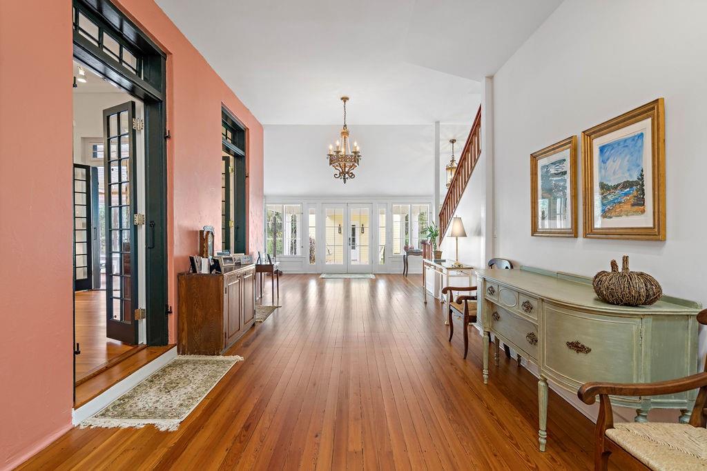 70511 RIVERSIDE Drive