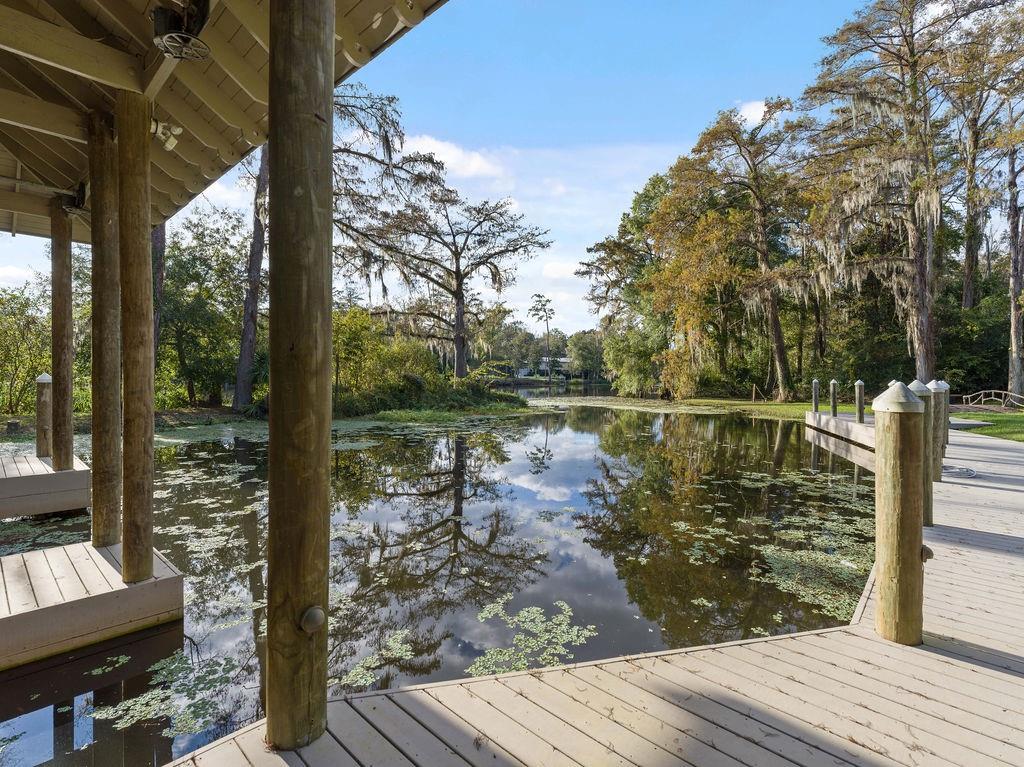 70511 RIVERSIDE Drive