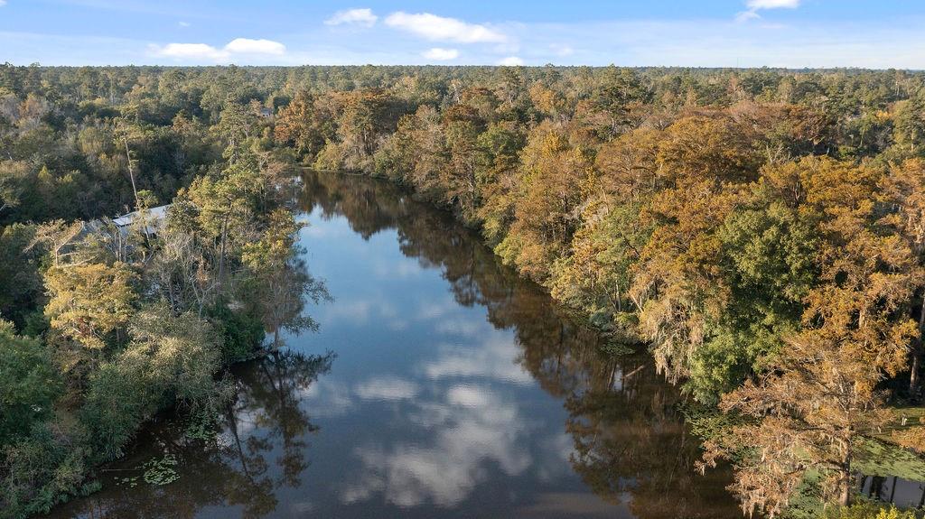 70511 RIVERSIDE Drive