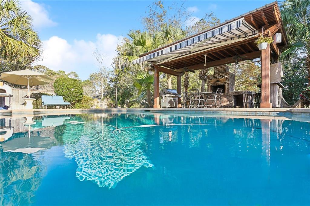344 WINCHESTER Circle