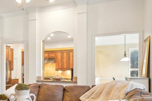 344 WINCHESTER Circle