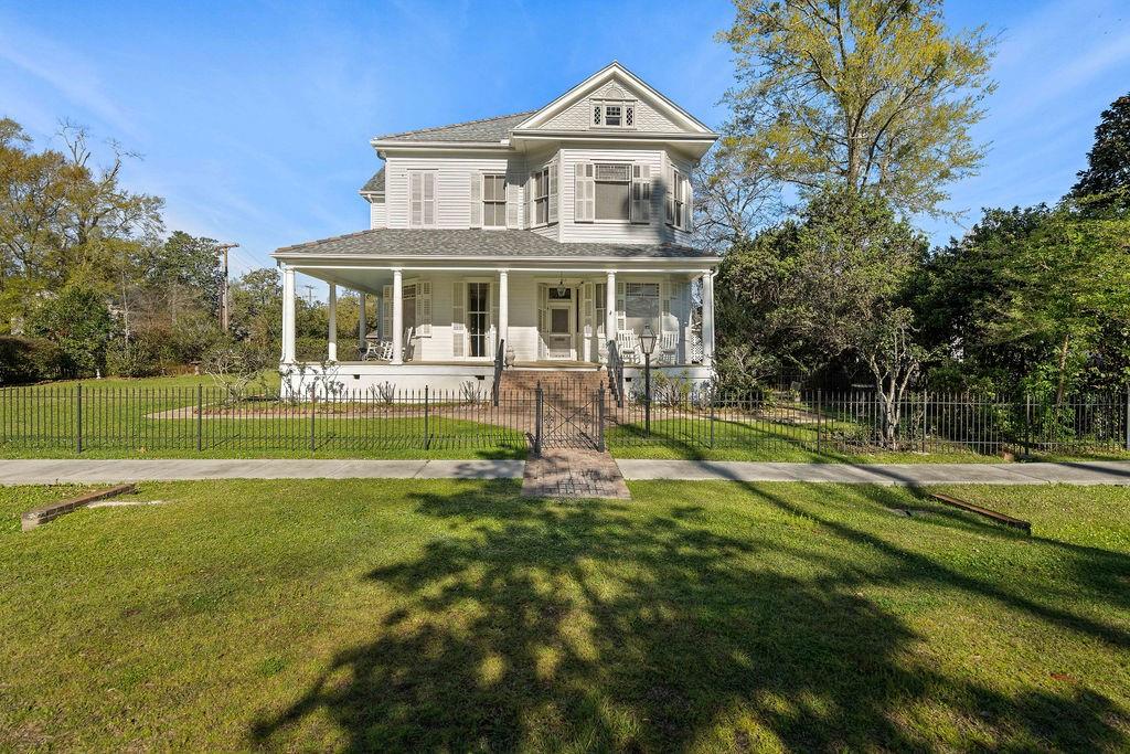 517 S AMERICA Street