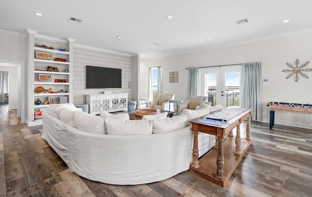 52486 HIGHWAY 90 Highway