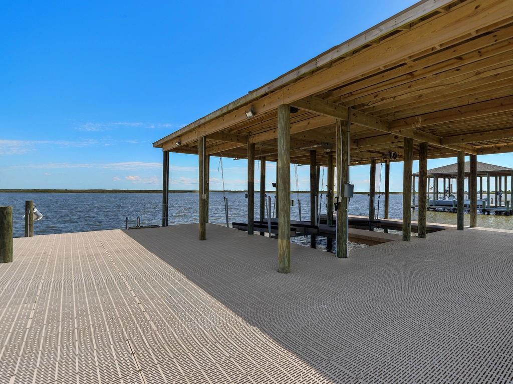 52486 HIGHWAY 90 Highway