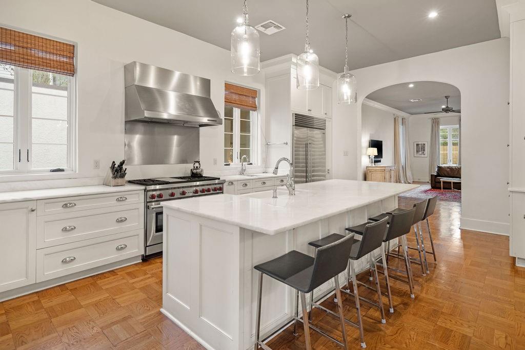 302 S AMERICA Street