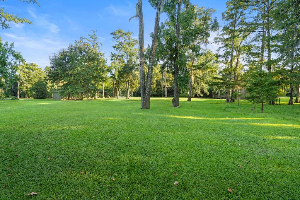 302 S AMERICA Street