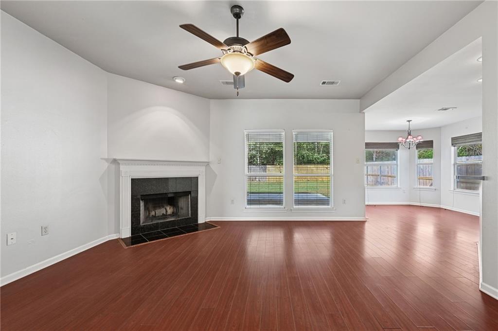 525 PANTHER Drive