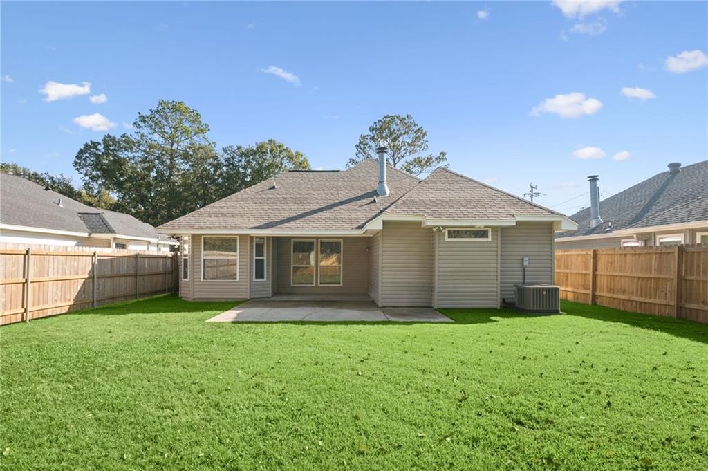 525 PANTHER Drive