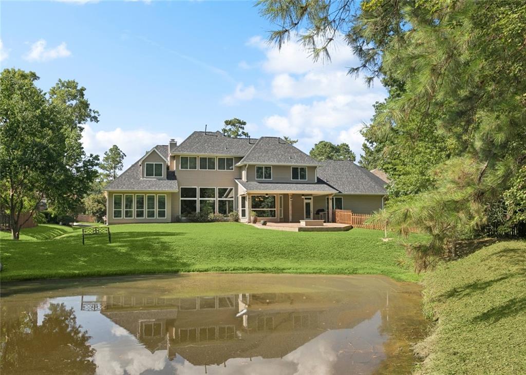 381 STONEHAVEN Drive