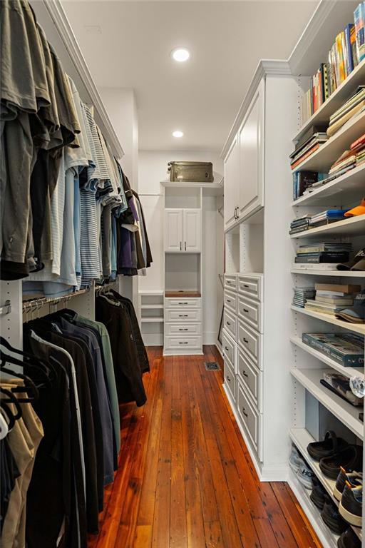 204 W 15TH Avenue