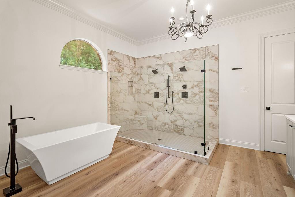 605 OLD LANDING Road