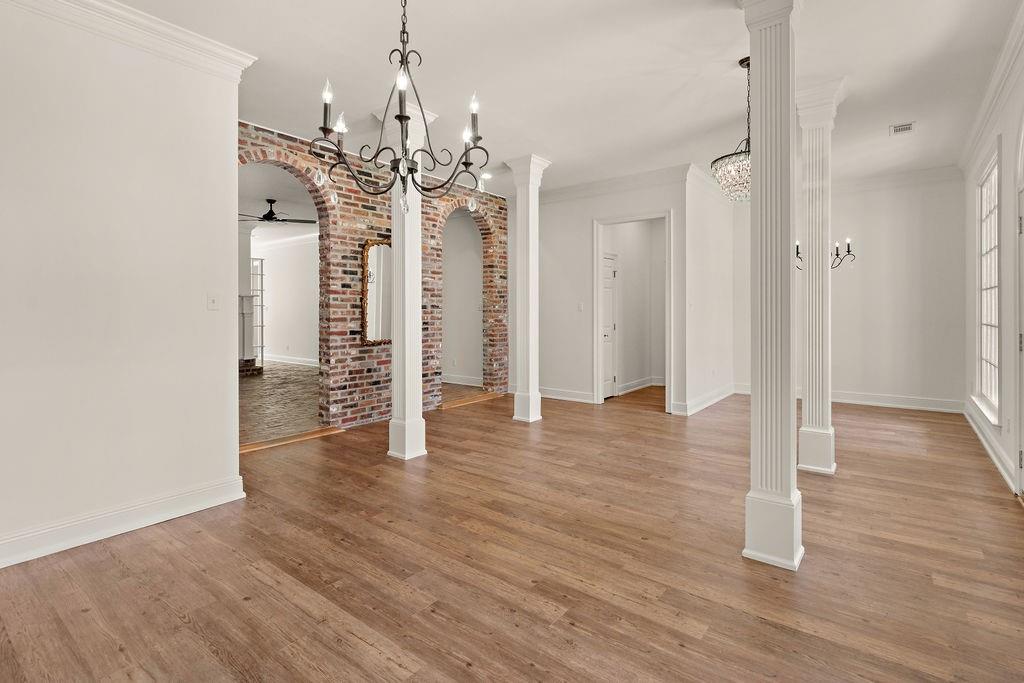 605 OLD LANDING Road