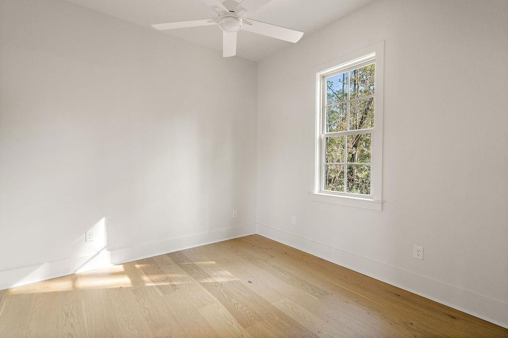 850 CANE LOOP Alley