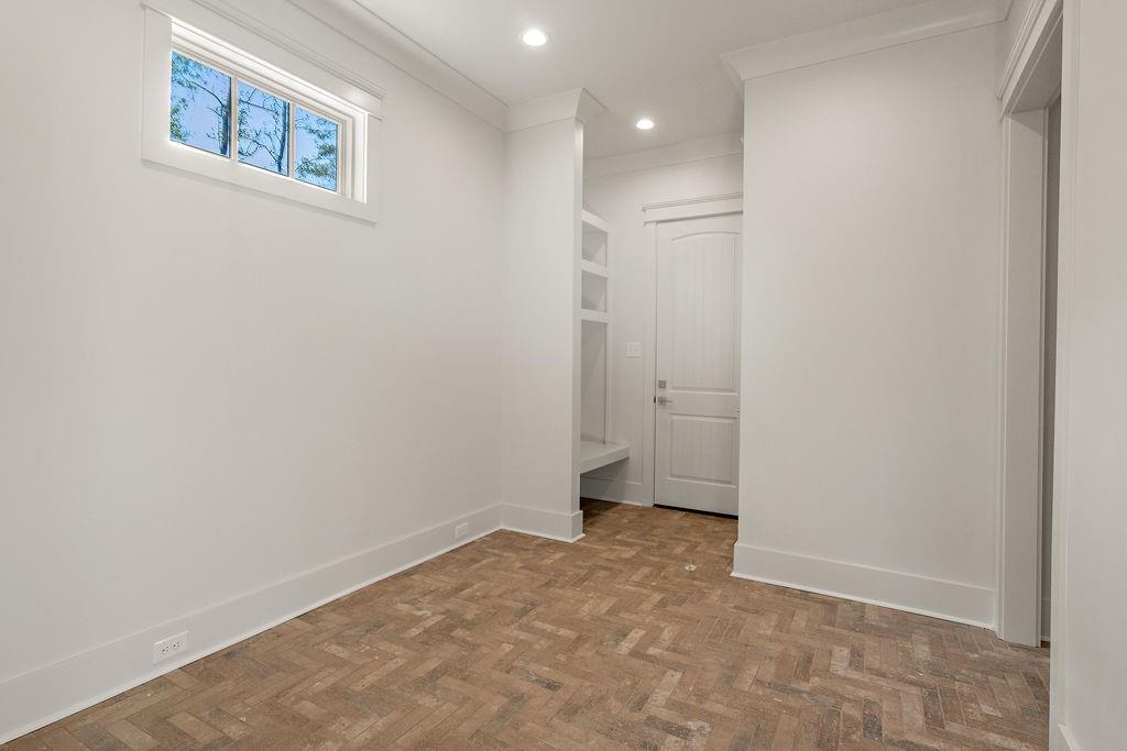 850 CANE LOOP Alley
