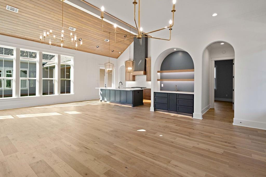 854 CANE LOOP Alley