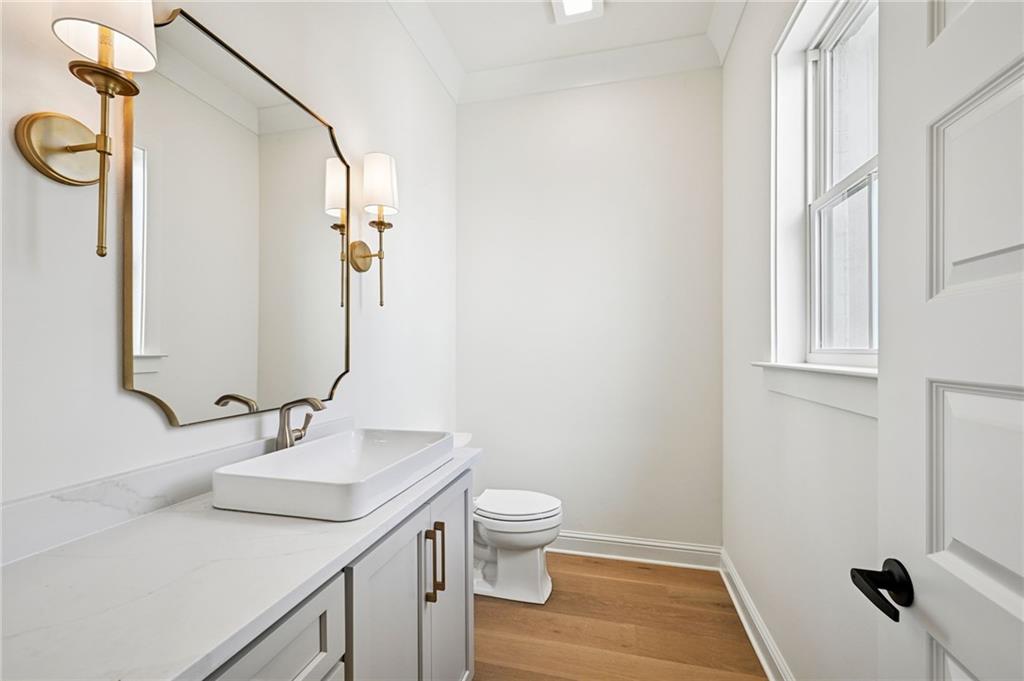 370 N TALLOWWOOD Drive