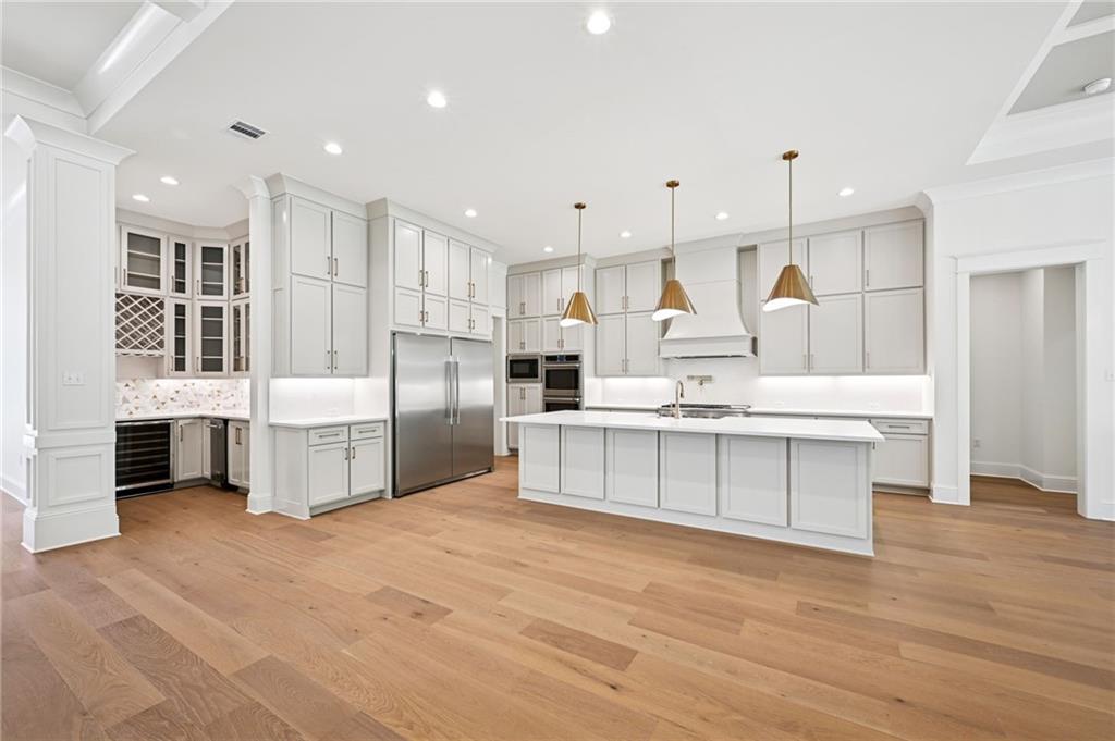 370 N TALLOWWOOD Drive