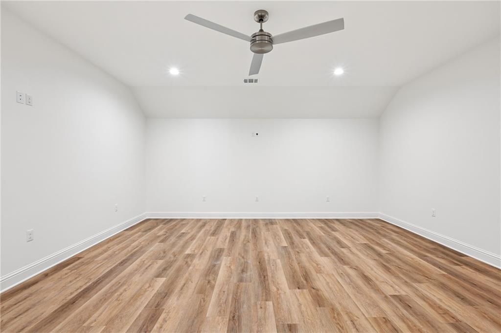 370 N TALLOWWOOD Drive