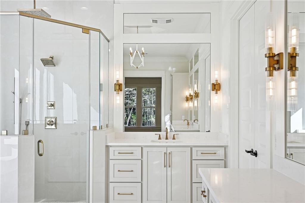 370 N TALLOWWOOD Drive