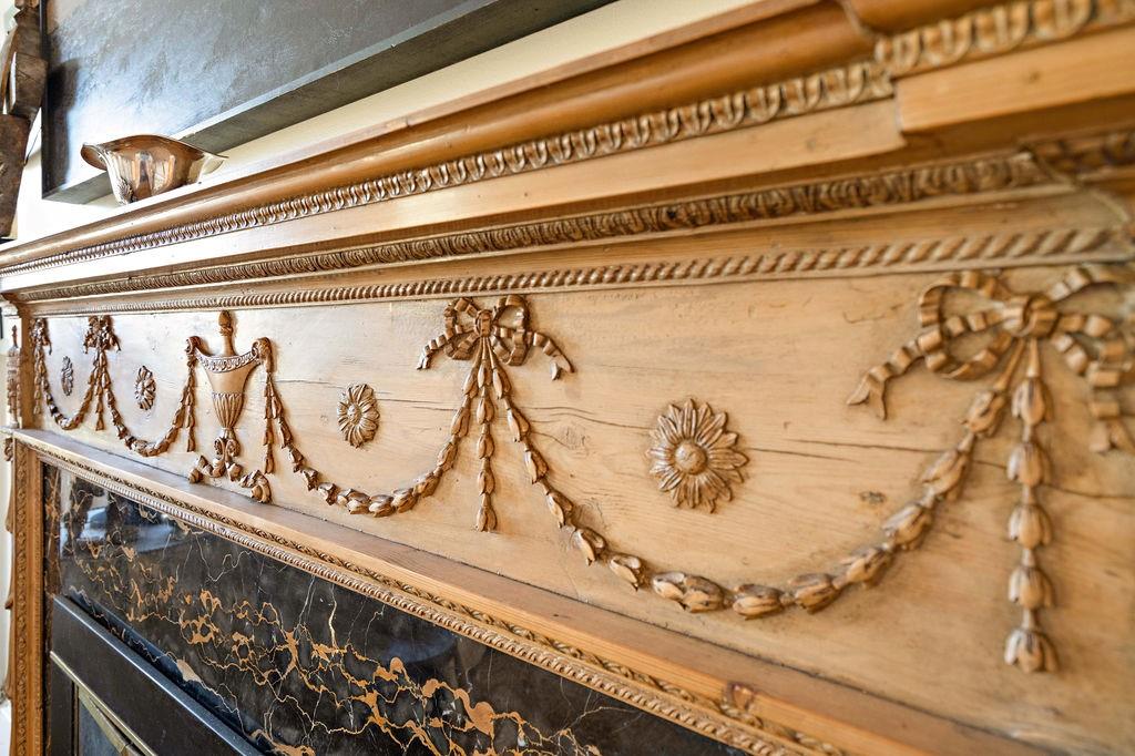 10296 HIGHWAY 190 Highway