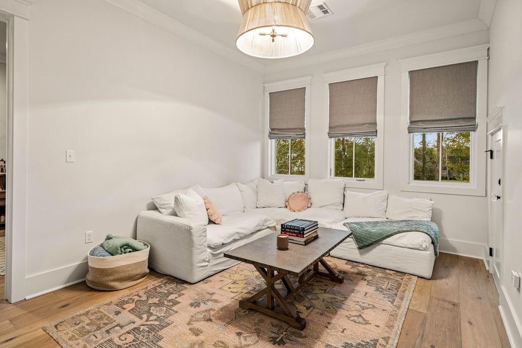 71 HUMMINGBIRD Road