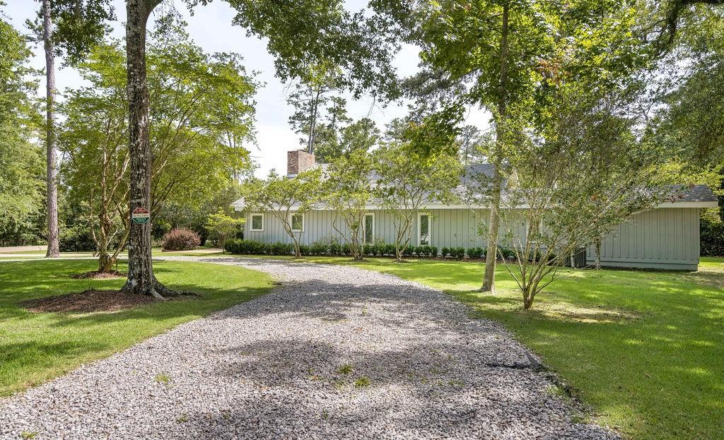 118 RIVERDALE Drive